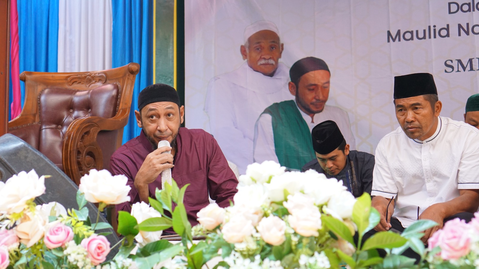 OSIS SMK Negeri Jenawi Gelar Pengajian Akbar Sambut Maulid Nabi Muhammad SAW 1446 H
